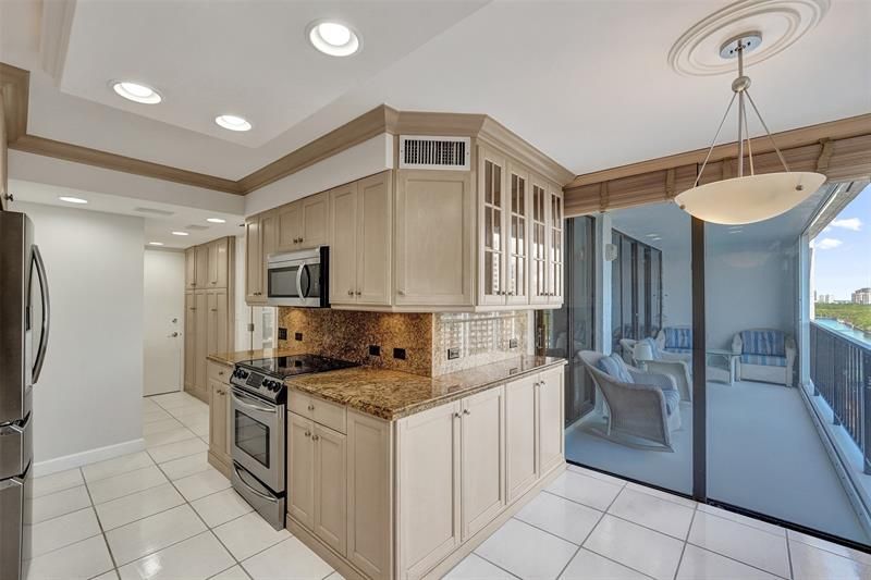 936 Intracoastal Drive, Unit 12C, Fort Lauderdale, FL 33304 Photo