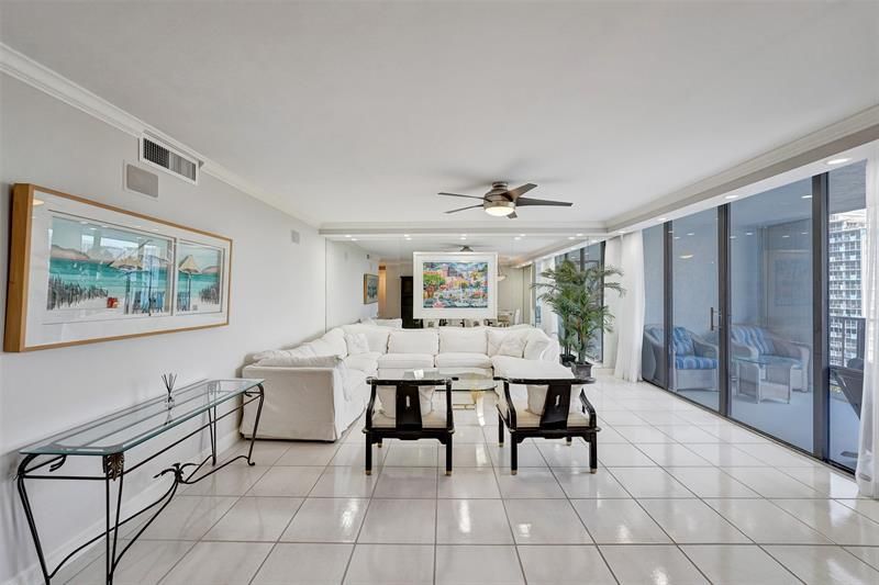 936 Intracoastal Drive, Unit 12C, Fort Lauderdale, FL 33304 Photo