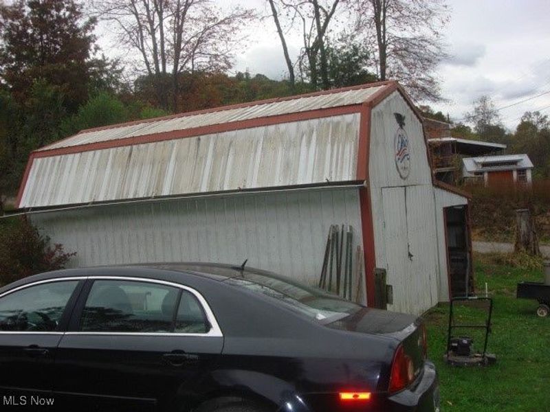 16691 Dog Road, Newcomerstown, OH 43832 Photo 9