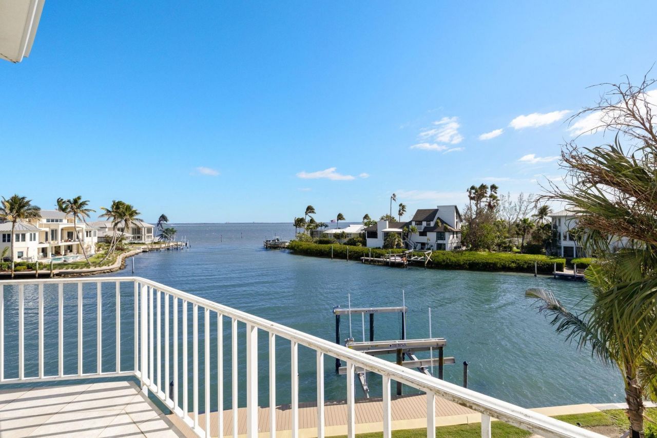 1490 Angel Dr, Sanibel, FL 33957 Photo