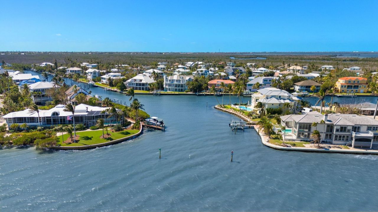 1490 Angel Dr, Sanibel, FL 33957 Photo