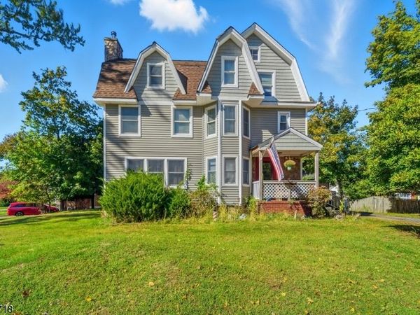 30 Herring St, Harrington Park, NJ 07640