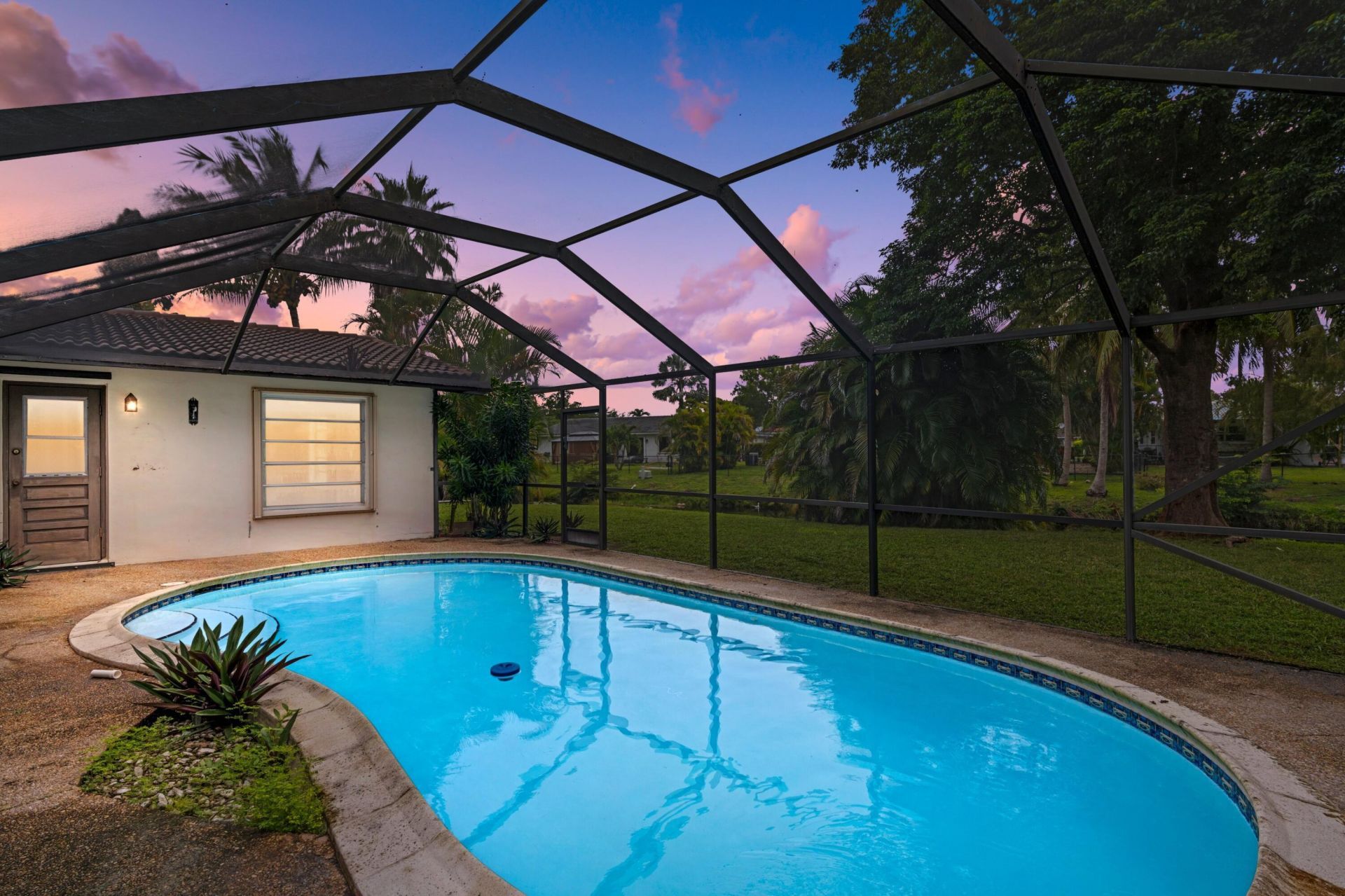 8675 NW 28th Drive, Coral Springs, FL 33065 Photo