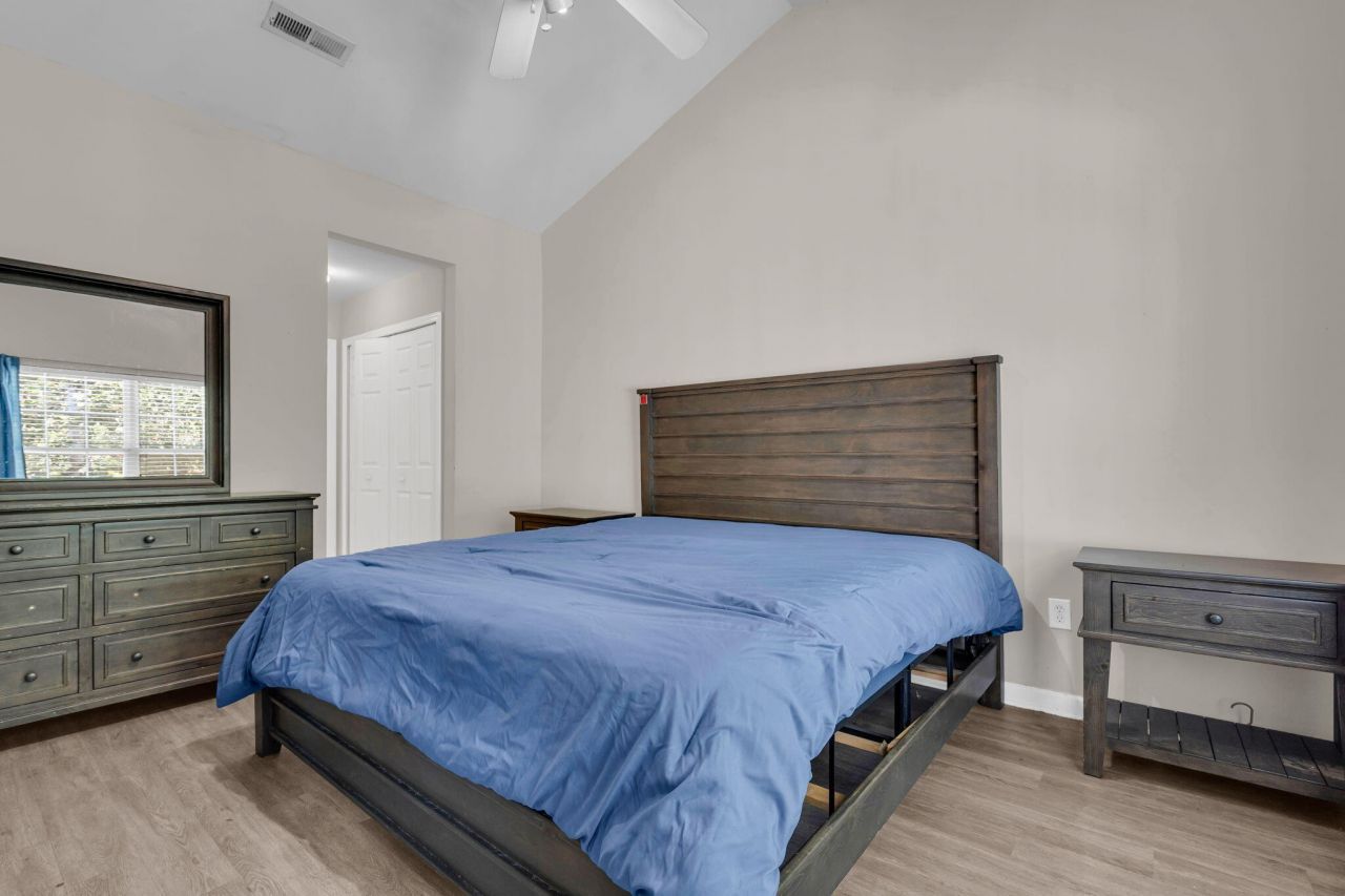 201 Darcy Avenue Photo 10