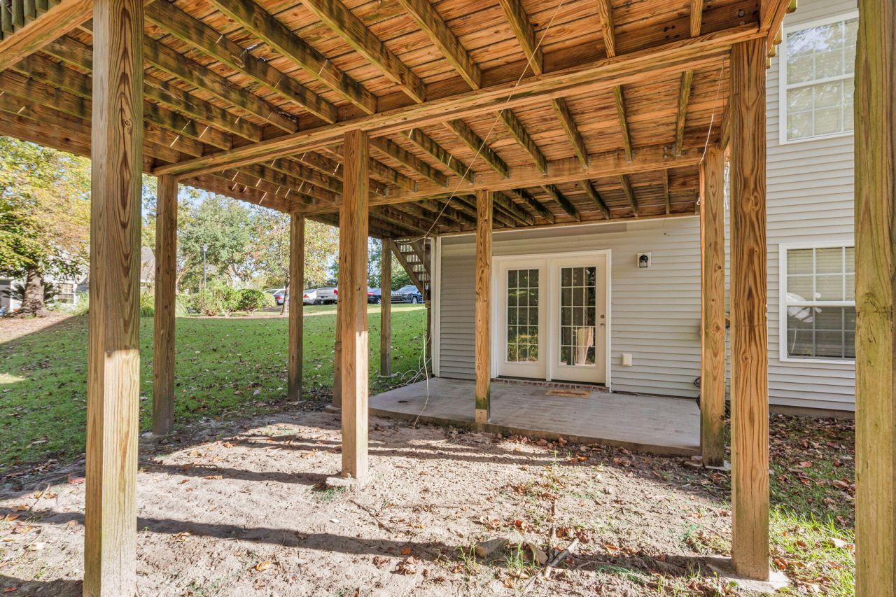 201 Darcy Avenue Photo 28