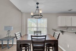 201 Darcy Avenue photo 4