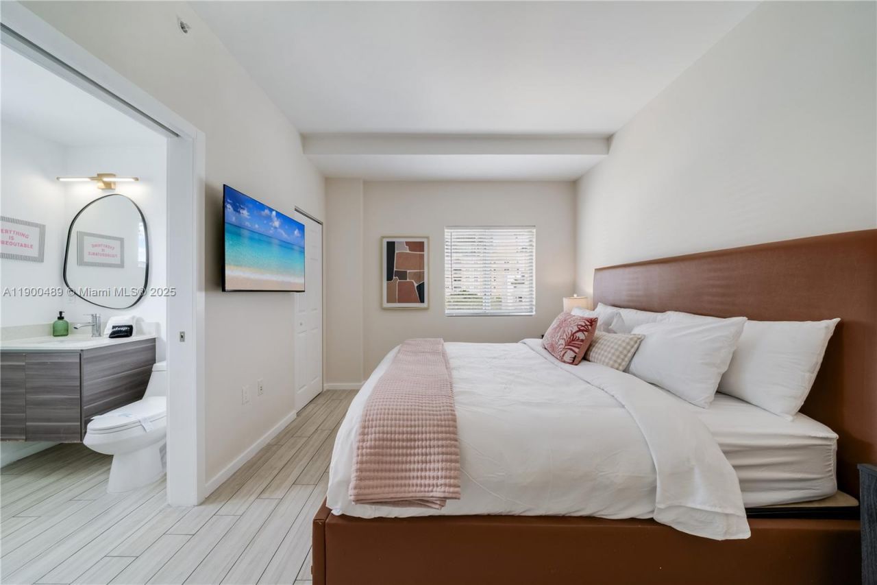 481 NE 29th St, Unit 601, Miami, FL 33137 Photo