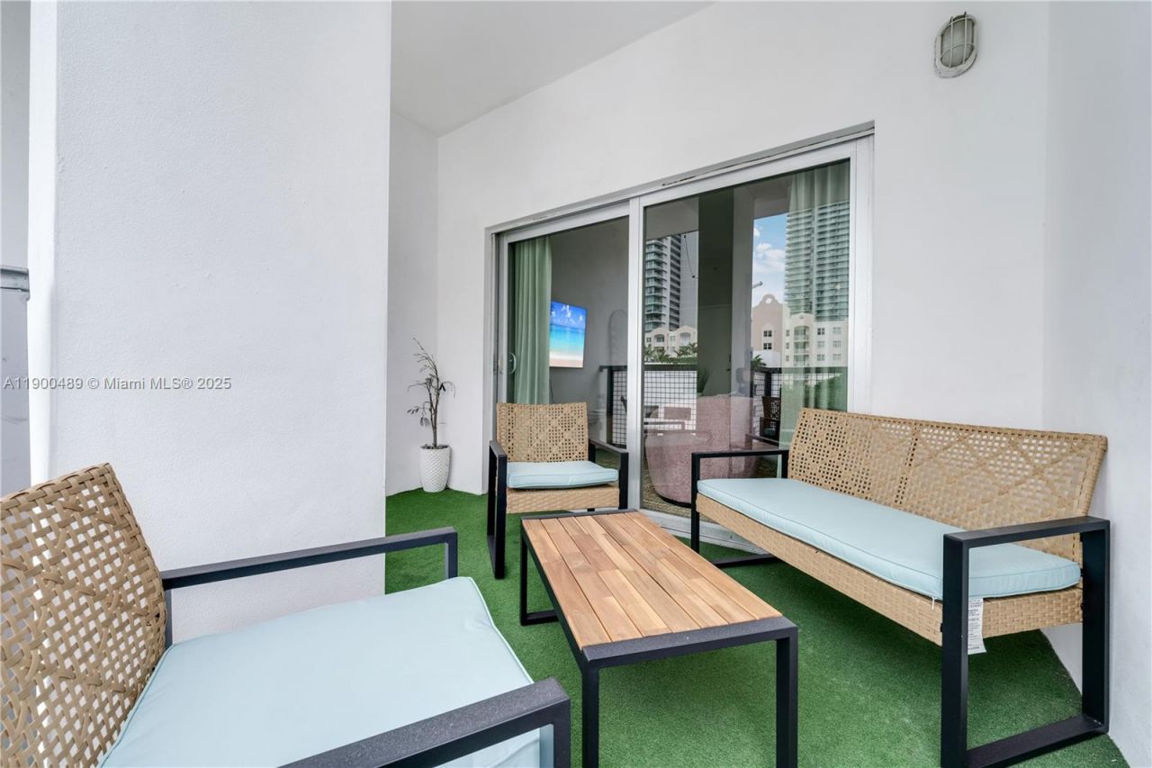 481 NE 29th St, Unit 601, Miami, FL 33137 Photo