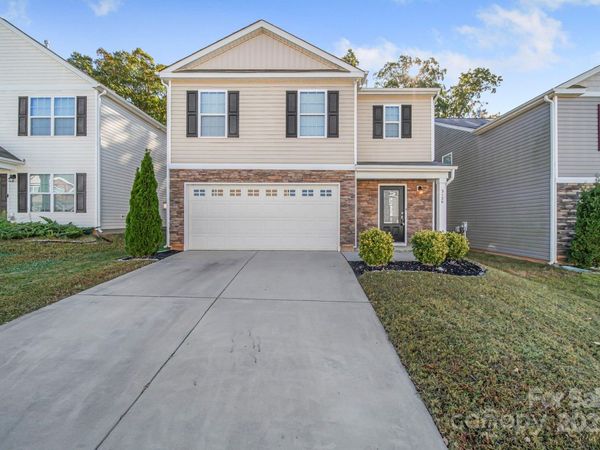 3120 Green Apple Drive, Dallas, NC 28034