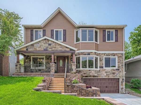 3610 France Avenue S, Saint Louis Park, MN 55416