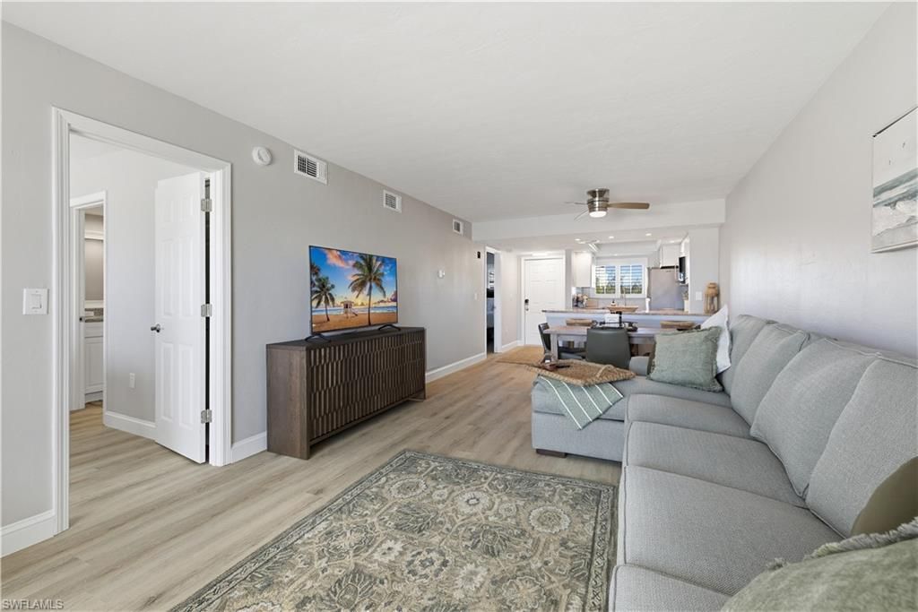 8350 Estero Blvd, Fort Myers Beach, FL 33931 Photo