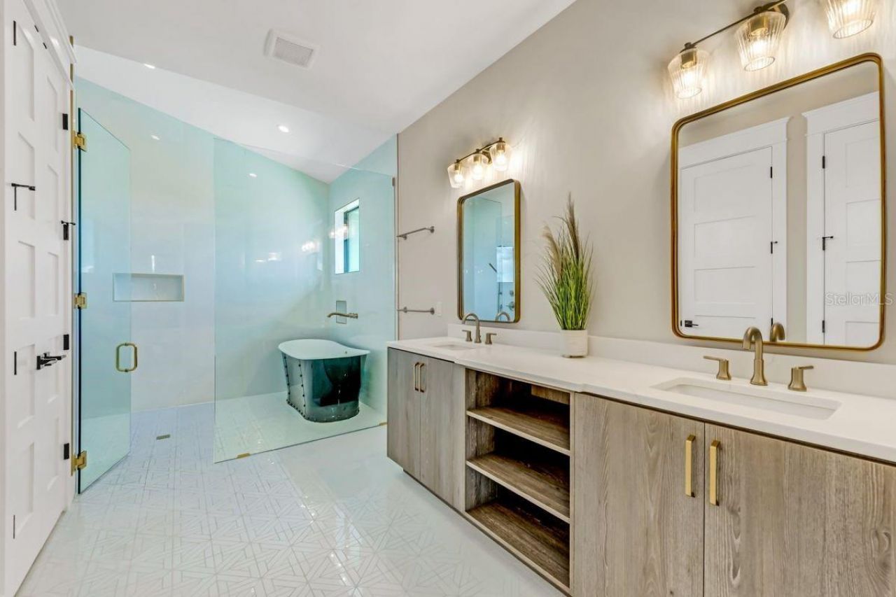 234 Grant Drive, Sarasota, FL 34236 Photo