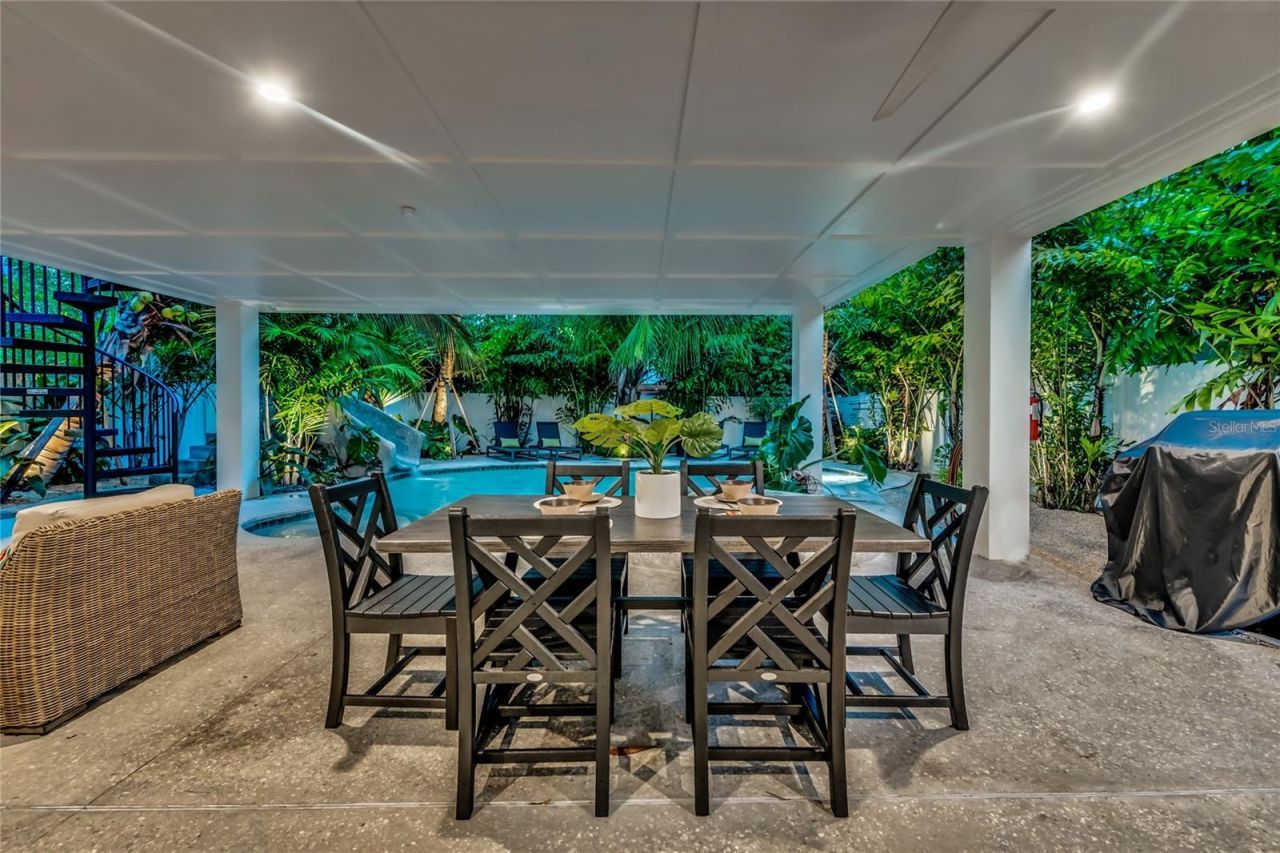 234 Grant Drive, Sarasota, FL 34236 Photo