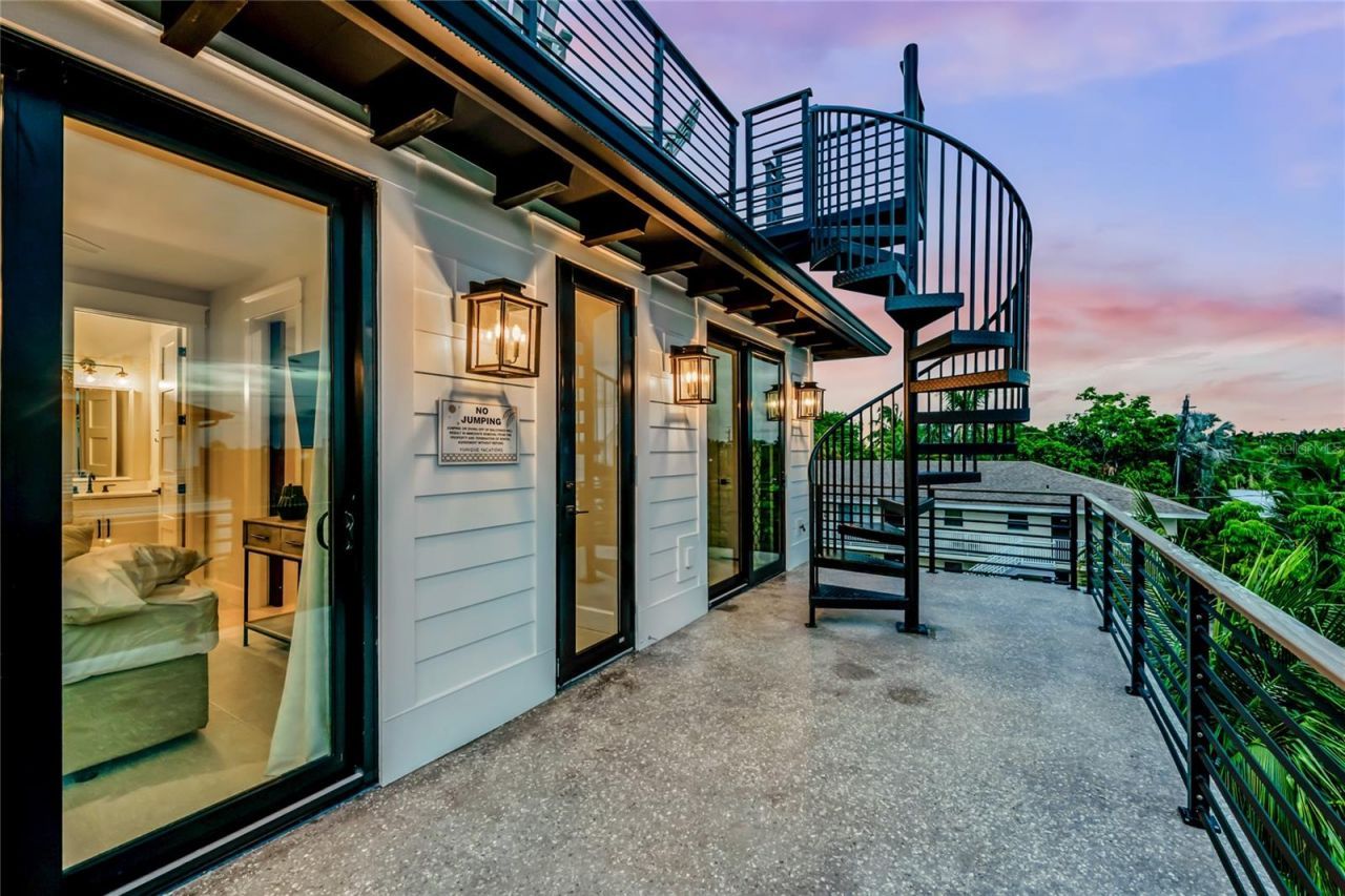 234 Grant Drive, Sarasota, FL 34236 Photo