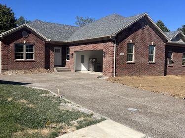 1111 Leawood Drive, Frankfort, KY 40601