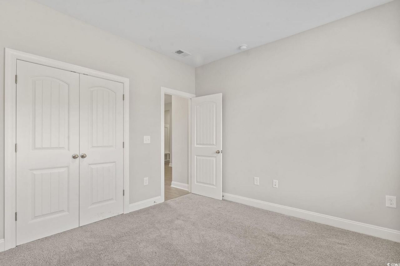 5037 Sassari St. Photo 10