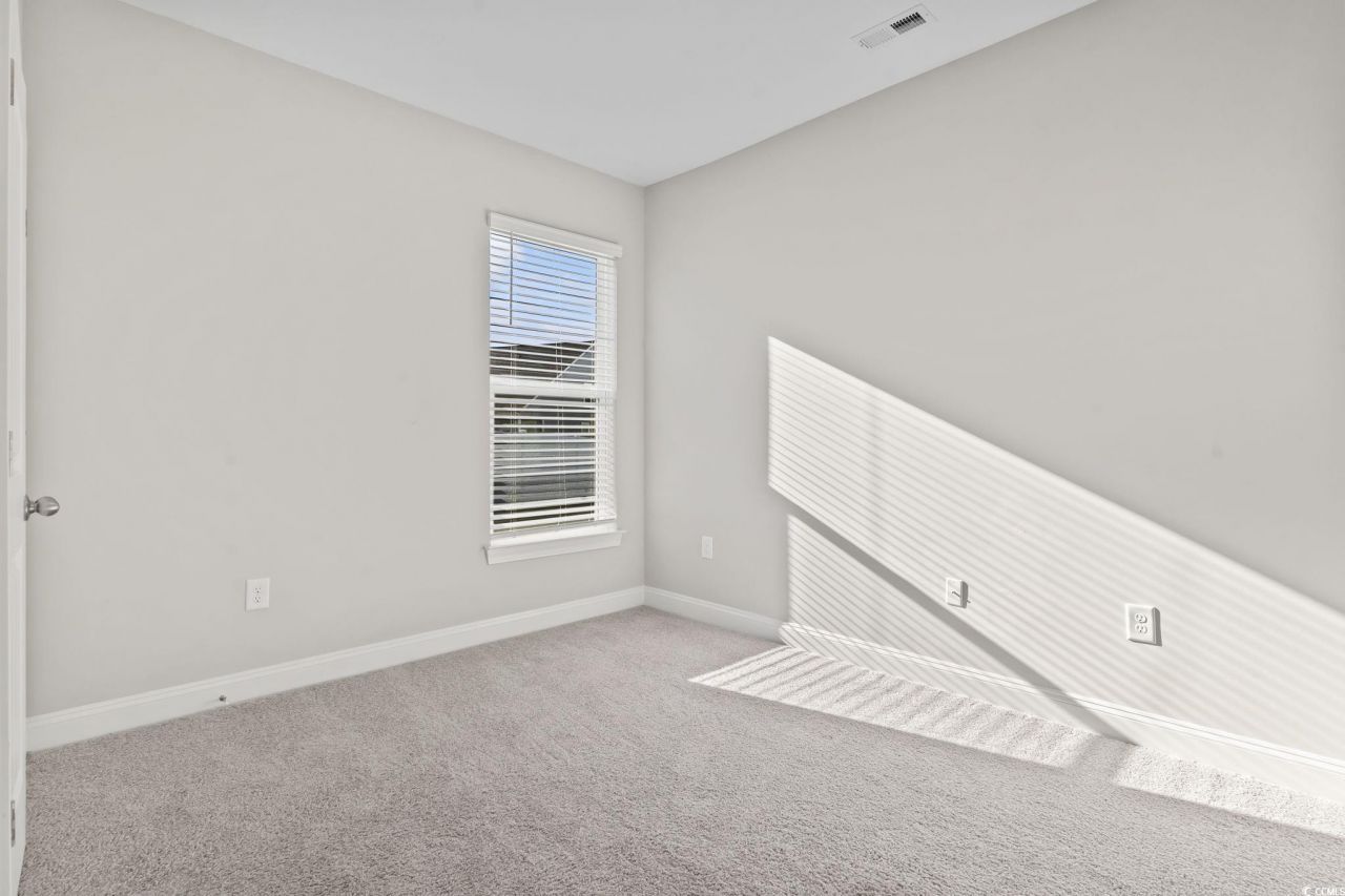 5037 Sassari St. Photo 12