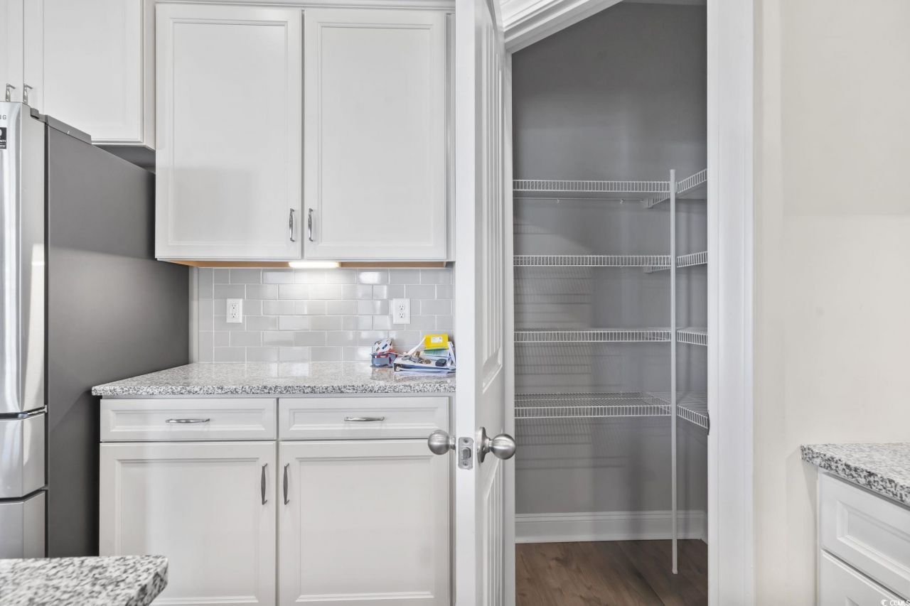 5037 Sassari St. Photo 23