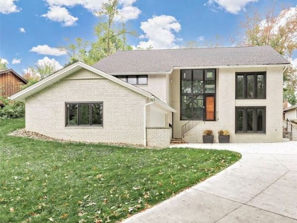 20601 Shelburne Road, Shaker Heights, OH 44122