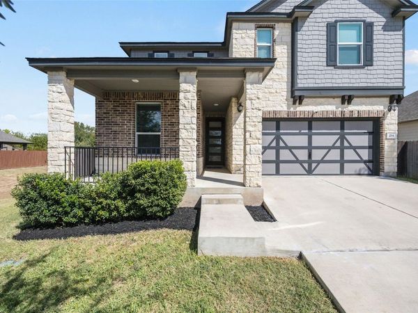 214 Saranac DR, Elgin, TX 78621