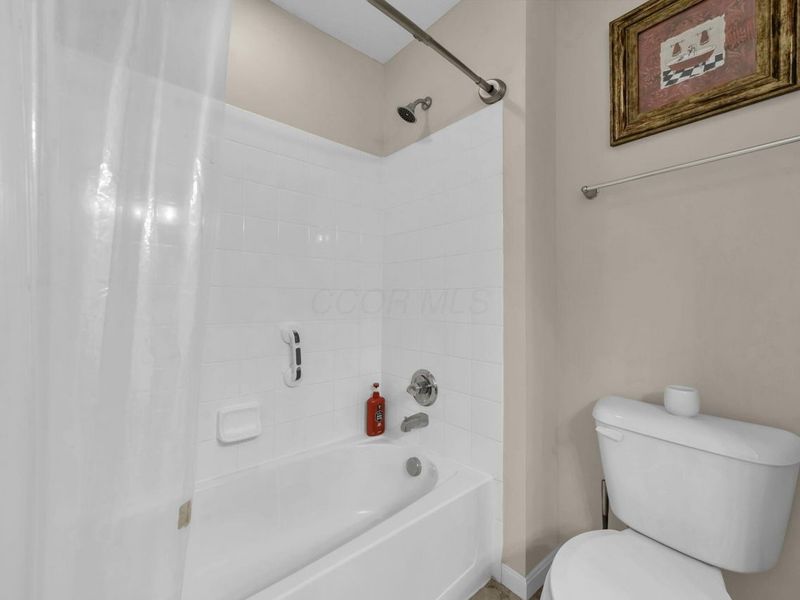 365 Cover Place, Columbus, OH 43235 Photo 18