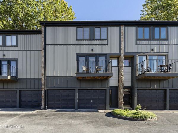 1914 Cherokee Bluff Drive, Knoxville, TN 37920