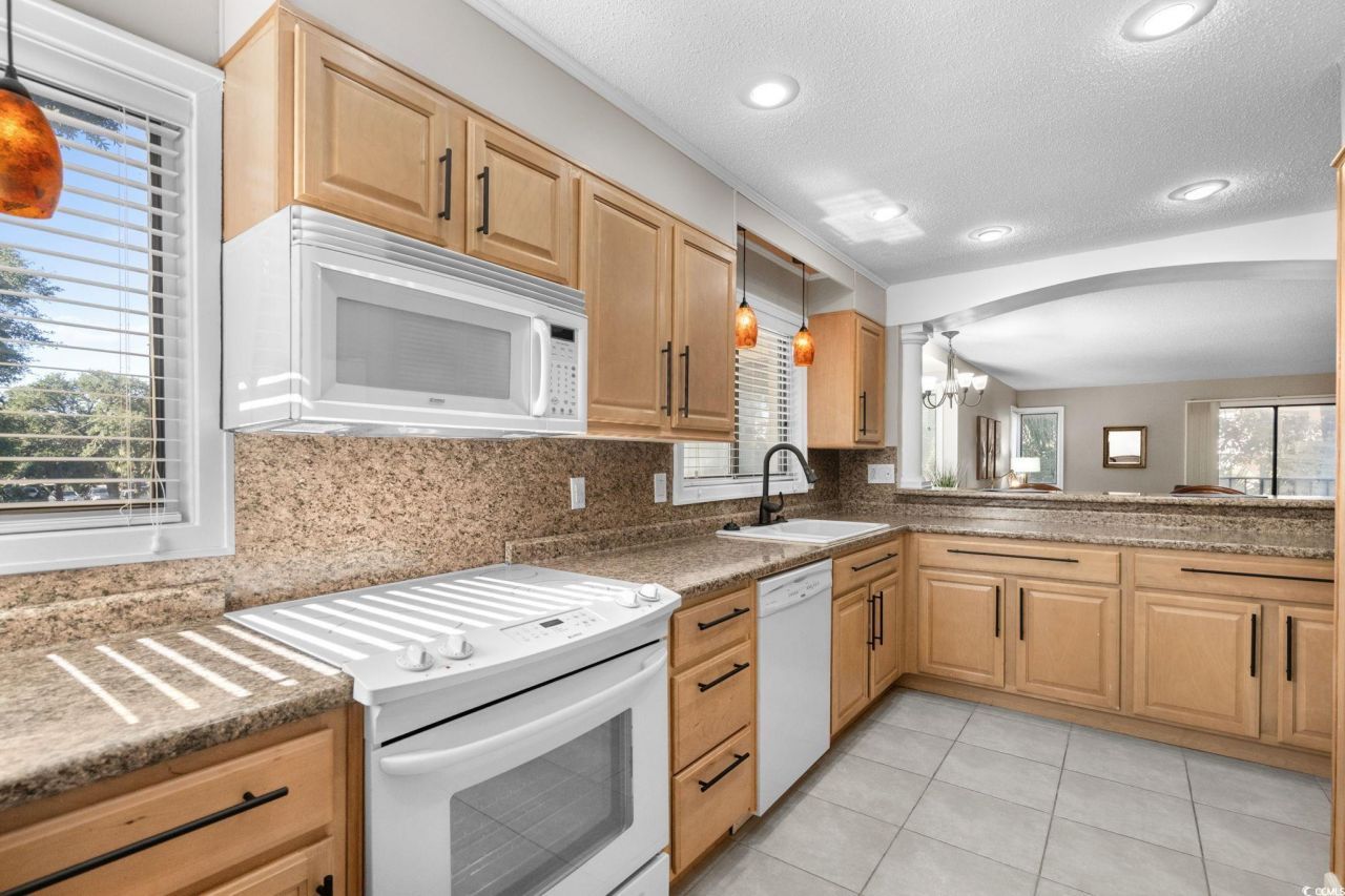 7600 N Ocean Blvd. Photo 20