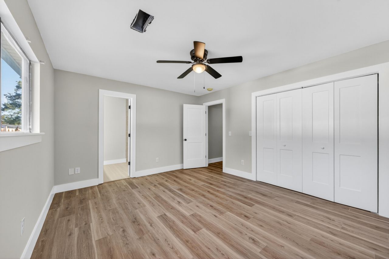 2943 Cathedral Lane Photo 13