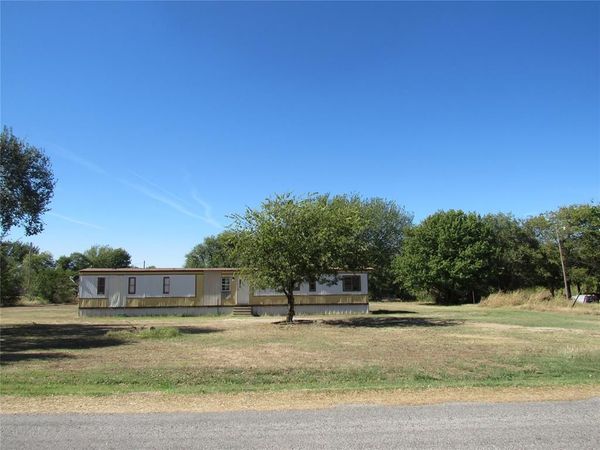 545 S 3rd Street, Byars, OK 74831