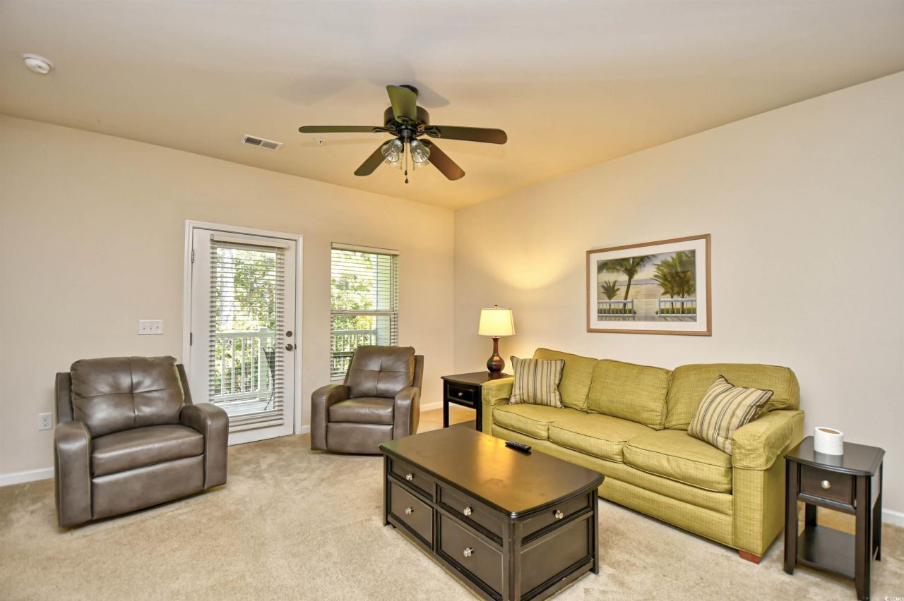 6253 Catalina Dr. Photo 10