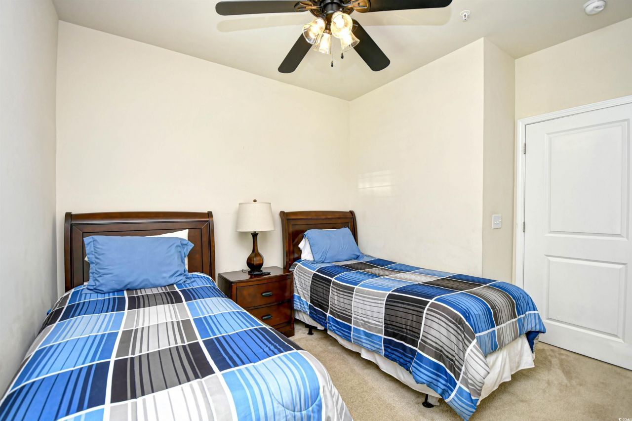 6253 Catalina Dr. Photo 18