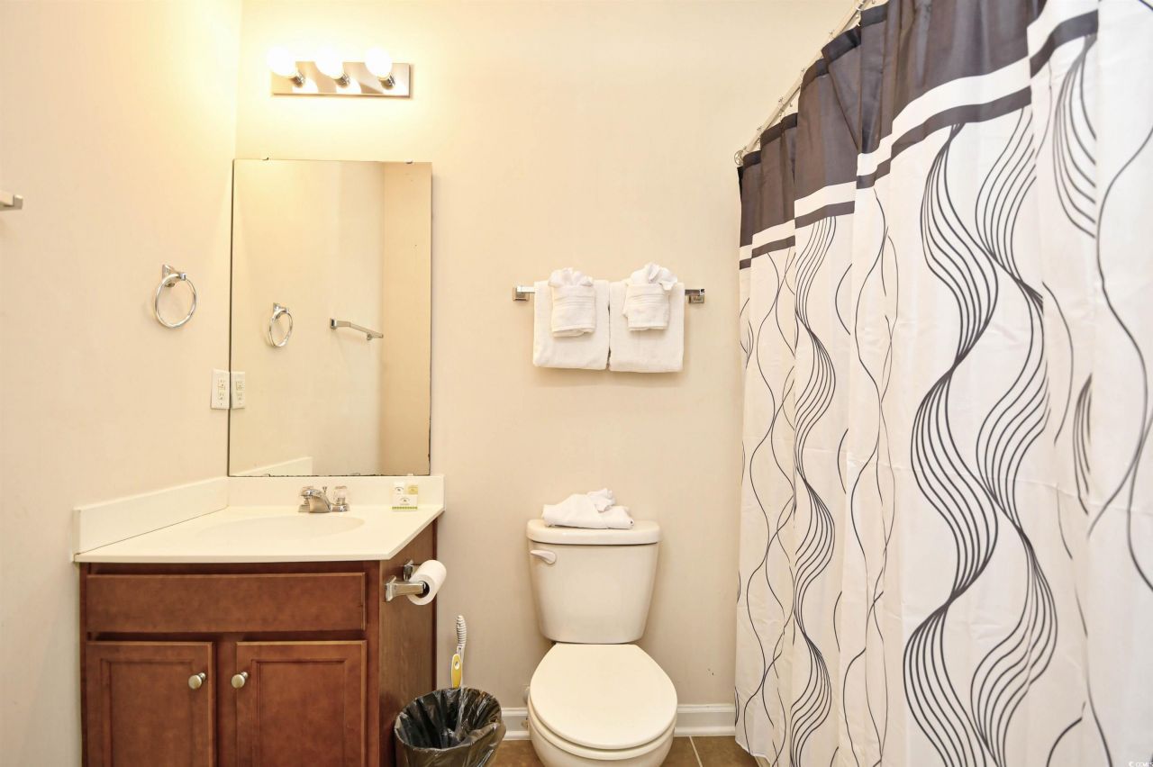 6253 Catalina Dr. Photo 19