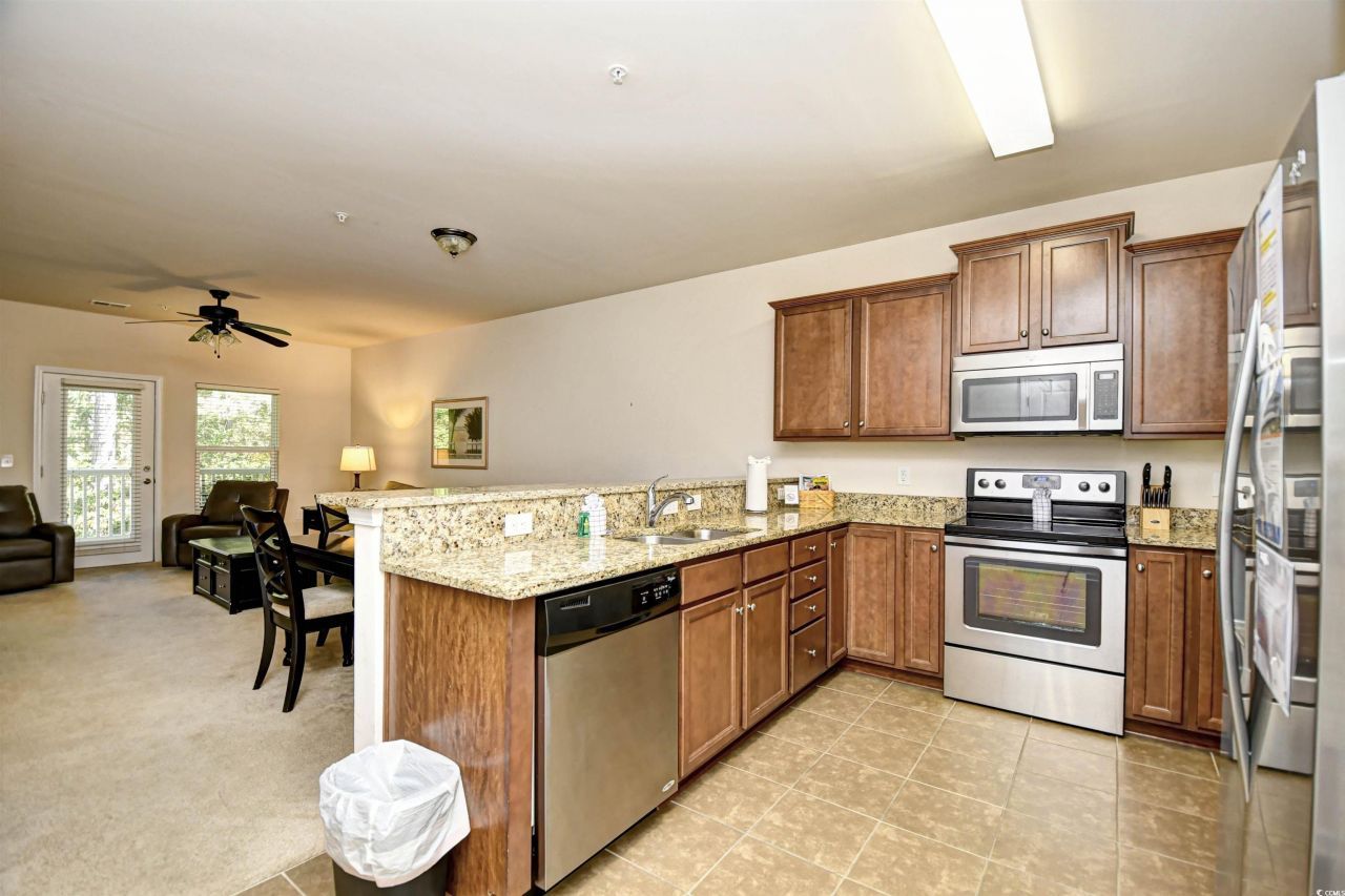 6253 Catalina Dr. Photo 4