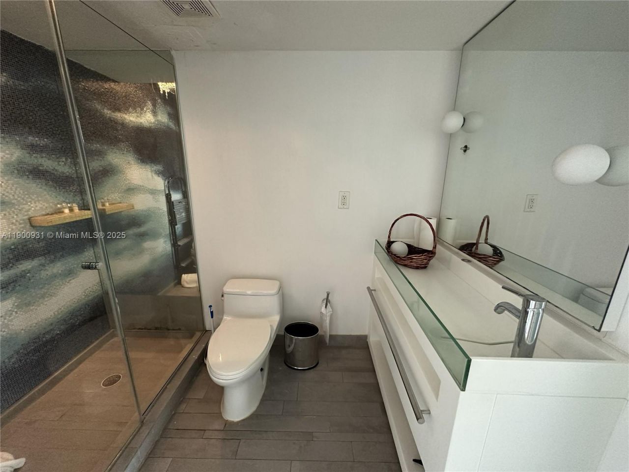 1100 West Ave, Unit 1520, Miami Beach, FL 33139 Photo