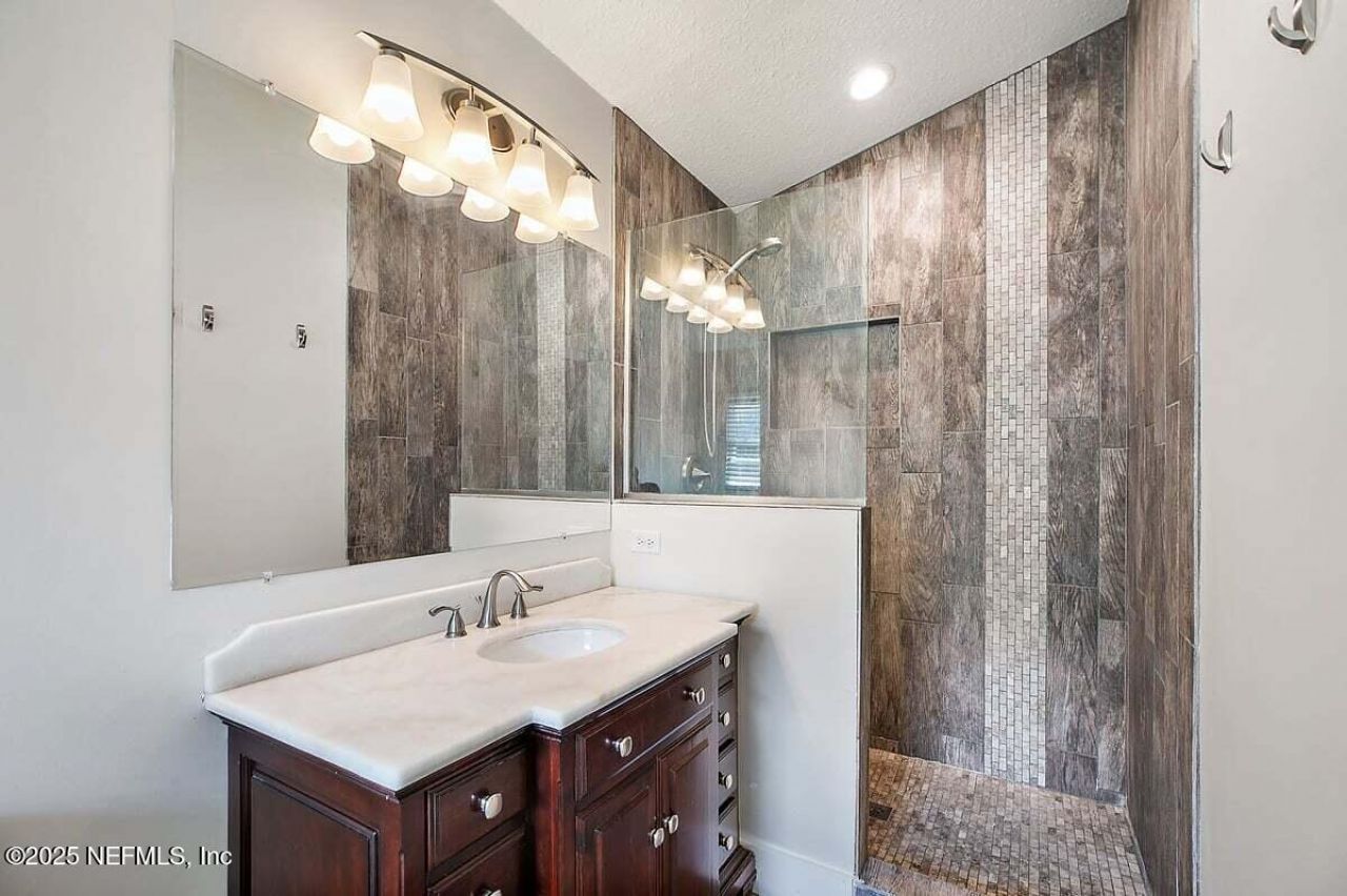 8064 Bridgecreek Drive, Jacksonville, FL 32244 Photo