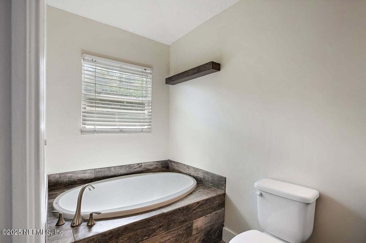 8064 Bridgecreek Drive, Jacksonville, FL 32244 Photo