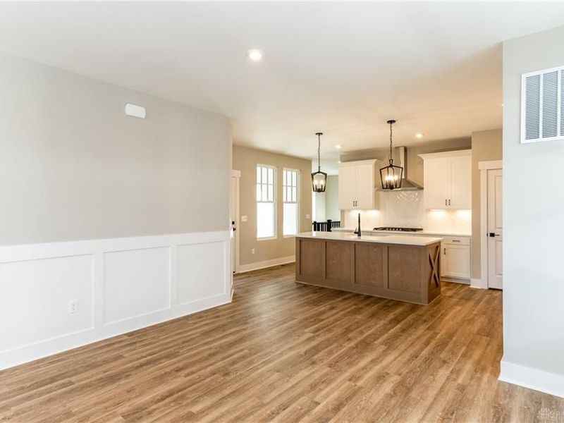 354 Beale Lane, Turtlecreek Township, OH 45036 Photo 13