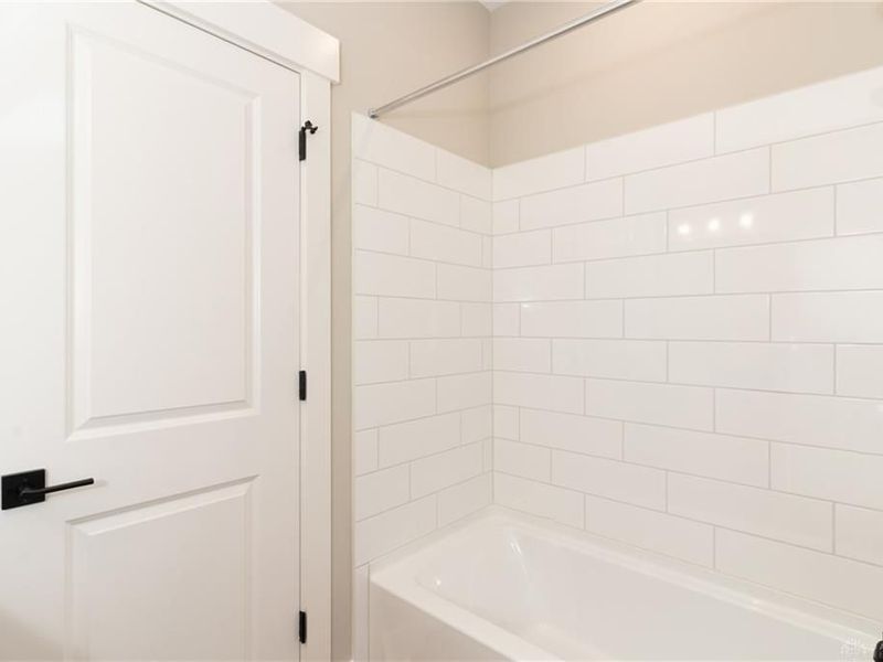 354 Beale Lane, Turtlecreek Township, OH 45036 Photo 25