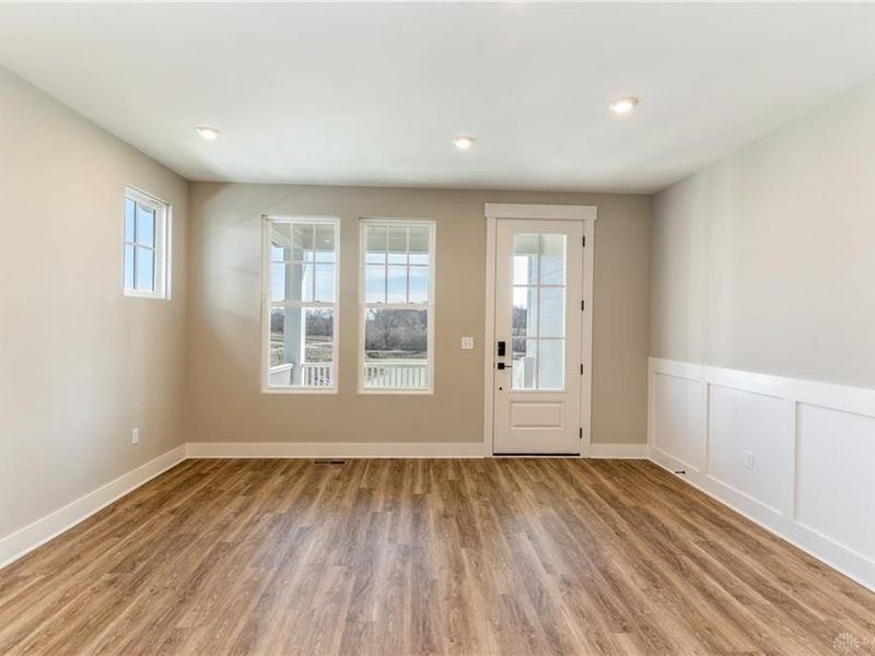 354 Beale Lane, Turtlecreek Township, OH 45036 Photo 8