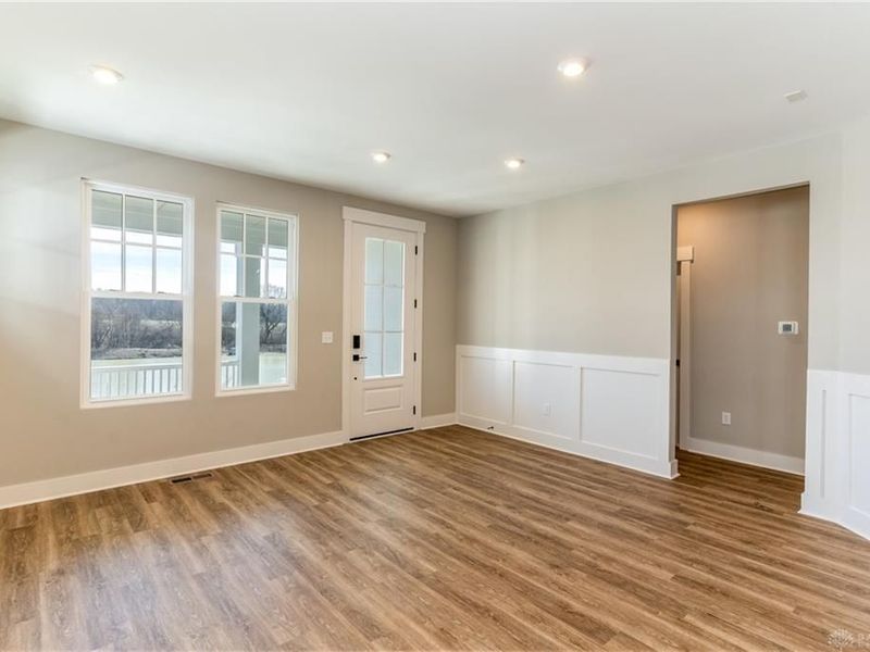 354 Beale Lane, Turtlecreek Township, OH 45036 Photo 9