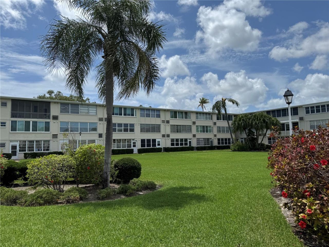 8101 11th Street N, Unit 320, Saint Petersburg, FL 33702 Photo