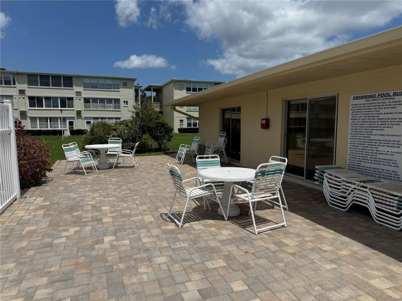 8101 11th Street N, Unit 320, Saint Petersburg, FL 33702 Photo