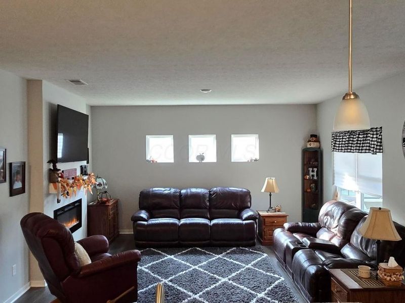 747 Abby Drive, Unit 68 B, Plain City, OH 43064 Photo 3