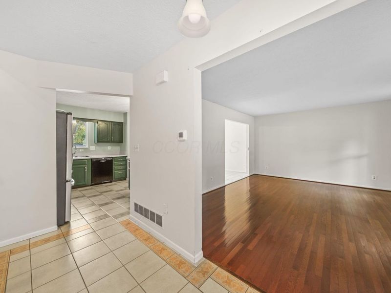 8205 Longhorn Road, Powell, OH 43065 Photo 5