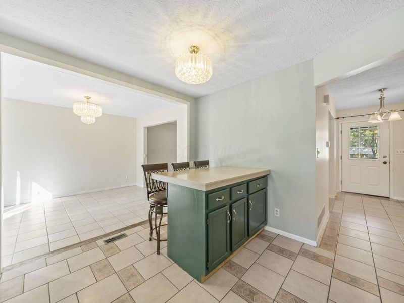 8205 Longhorn Road, Powell, OH 43065 Photo 8