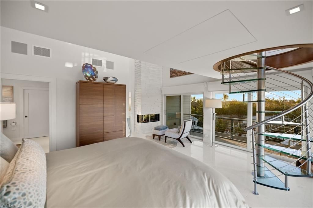 1290 Bay Dr, Sanibel, FL 33957 Photo