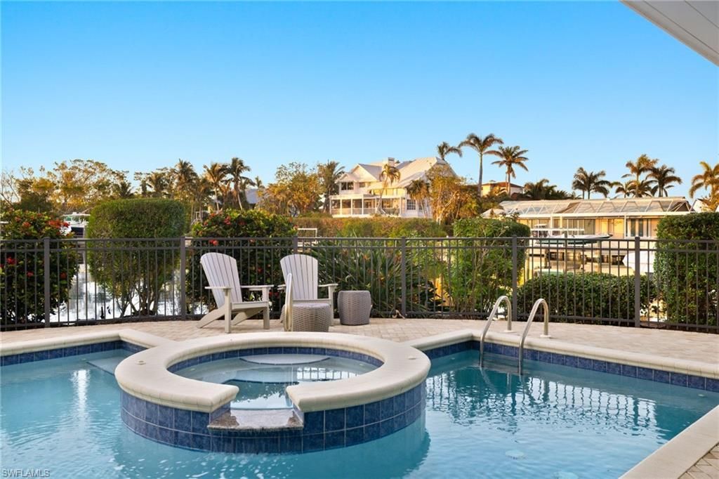 1290 Bay Dr, Sanibel, FL 33957 Photo