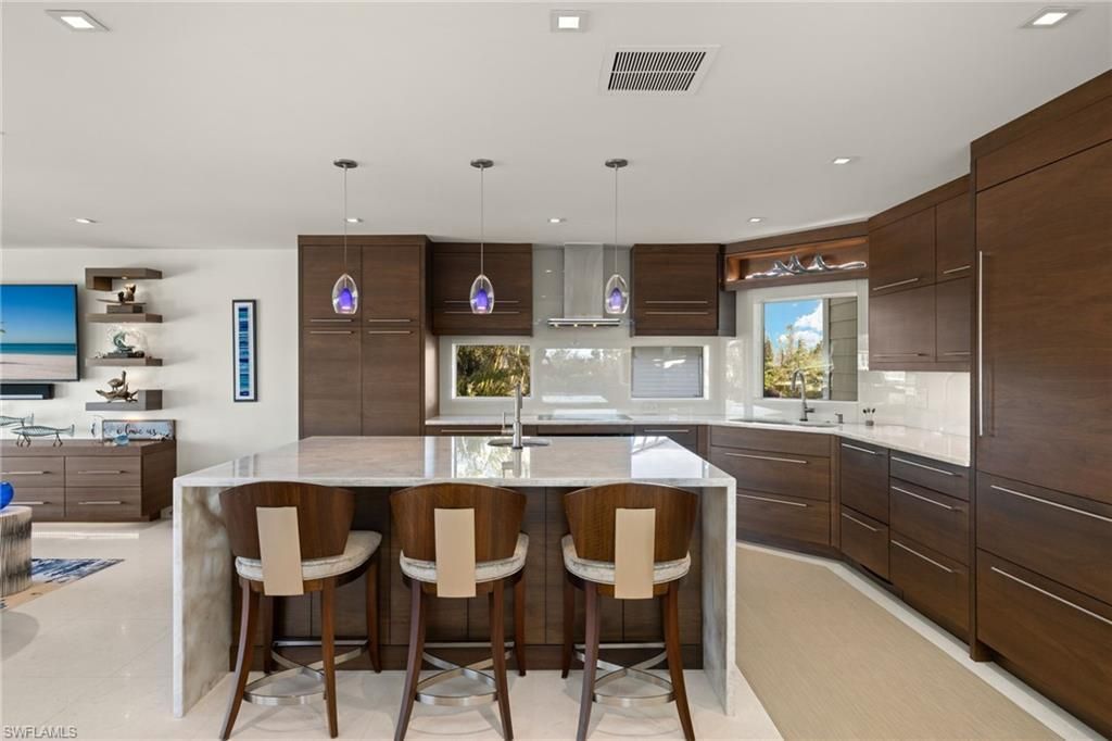 1290 Bay Dr, Sanibel, FL 33957 Photo