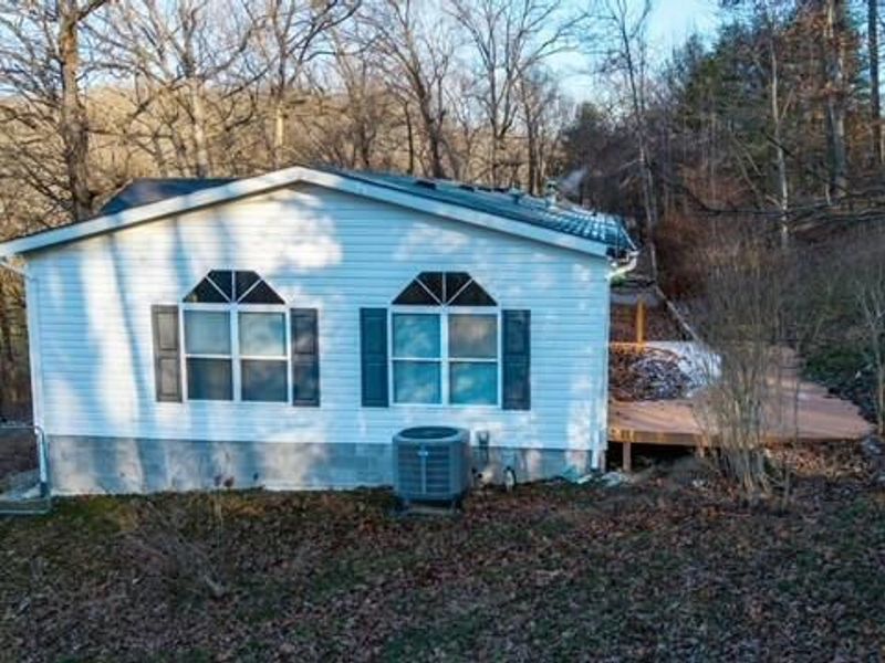 366 Lewis Road, Jackson, OH 45640 Photo 10