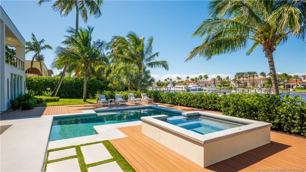 6879 SE South Marina, Stuart, FL 34996 Photo